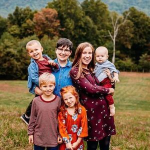 Meet your Posher, Savannah